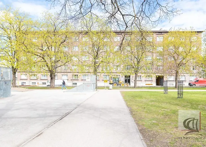 Elegant 5 Bedr With Sauna In The Centre, Near Viru And Old Town, With Private Parking Appartement Tallinn