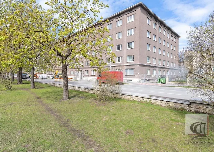 Appartement Elegant 5 Bedr With Sauna In The Centre, Near Viru And Old Town, With Private Parking