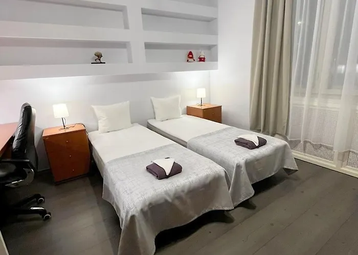 Appartement Elegant 5 Bedr With Sauna In The Centre, Near Viru And Old Town, With Private Parking *