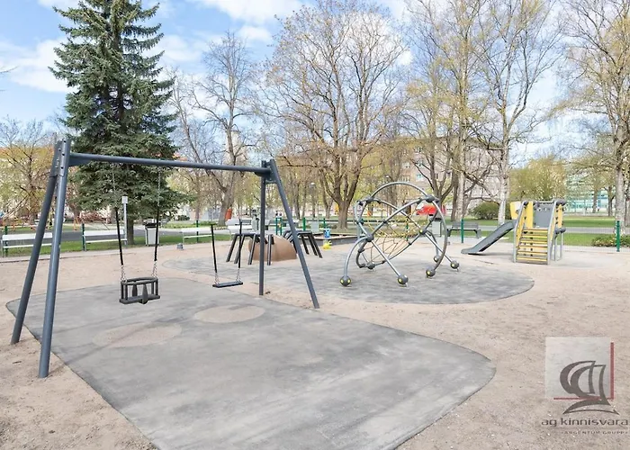 Elegant 5 Bedr With Sauna In The Centre, Near Viru And Old Town, With Private Parking Appartement *