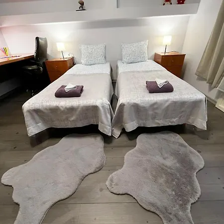 Elegant 5 Bedr With Sauna In The Centre, Near Viru And Old Town, With Private Parking * 탈린