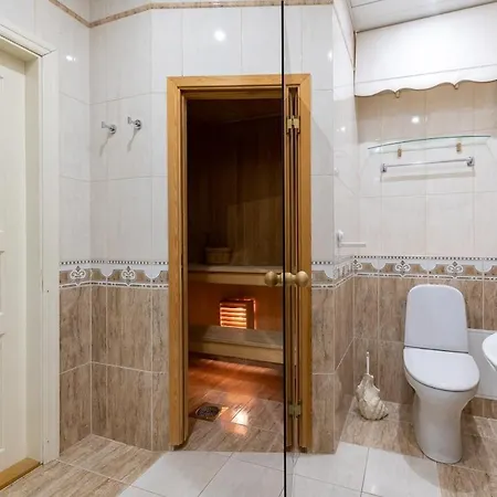 아파트 Elegant 5 Bedr With Sauna In The Centre, Near Viru And Old Town, With Private Parking 탈린