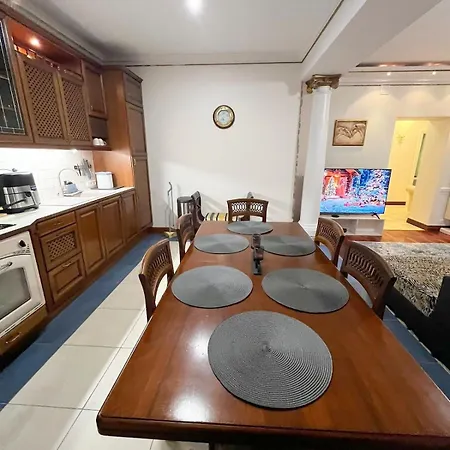 Elegant 5 Bedr With Sauna In The Centre, Near Viru And Old Town, With Private Parking * 탈린