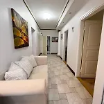 Elegant 5 Bedr With Sauna In The Centre, Near Viru And Old Town, With Private Parking *