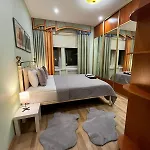 Elegant 5 Bedr With Sauna In The Centre, Near Viru And Old Town, With Private Parking * Tallinn